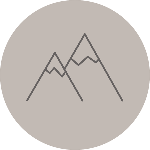 Summit Spa mit Infinity-Pool