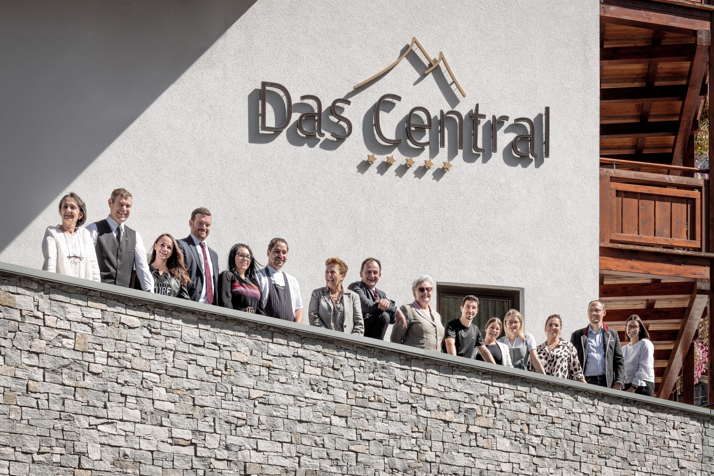 Abteilungsleiter im 5-Sterne Hotel Das Central in Sölden