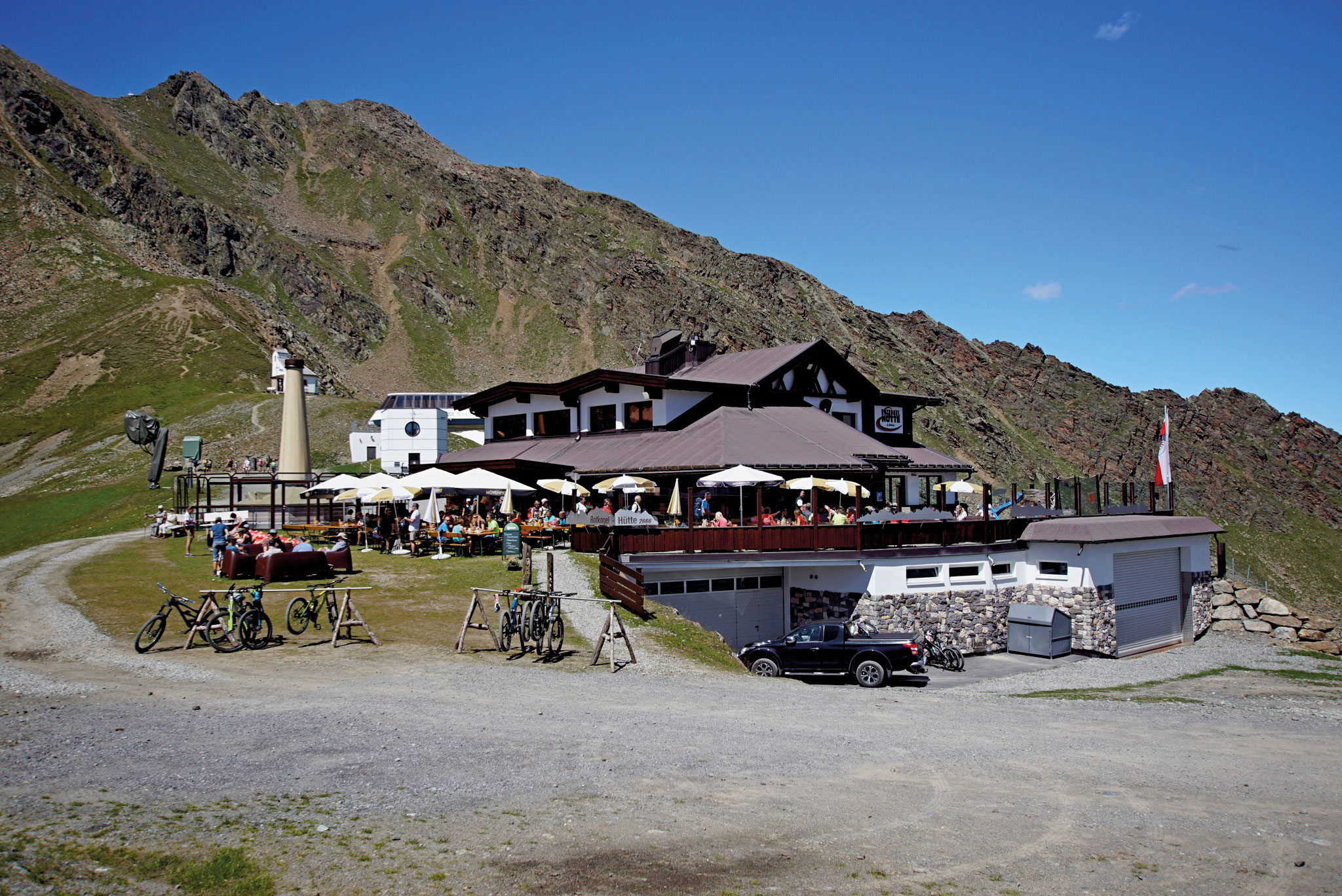 Rotkogelhütte im Sommer Rotkogelhütte im Sommer